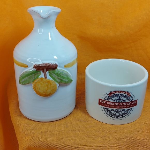 Galantino Handpainted Ceramic Oil Cruet/Trader Joe's Portugese Salt Ceramic Jar - Picture 6 of 10